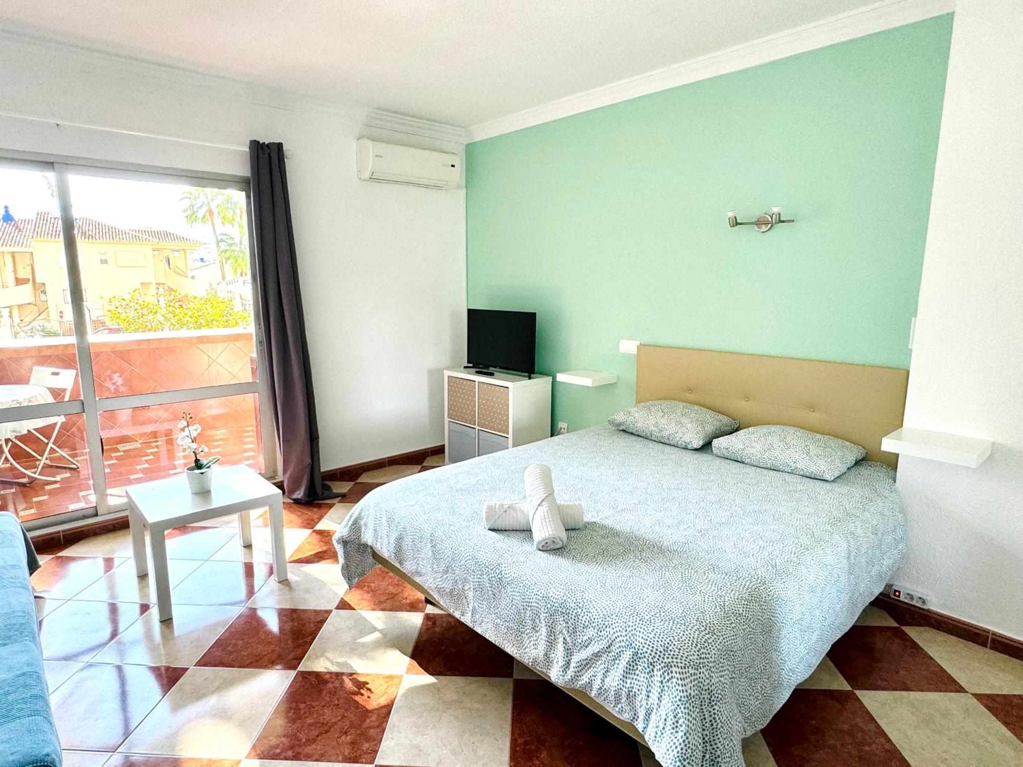 Apartament G&g Benalbeach Sea Views